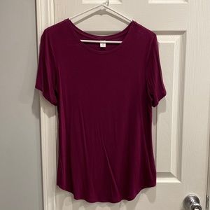 Women’s Old Navy Luxe tee
